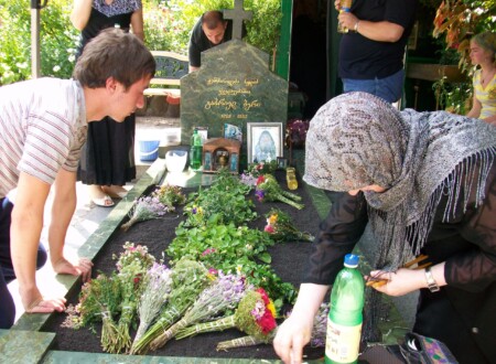 მამა გაბრიელის საფლავი