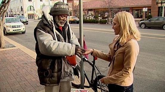 უსახლკარო