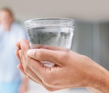 წლით სავსე ჭიქა