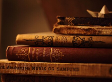 წიგნები